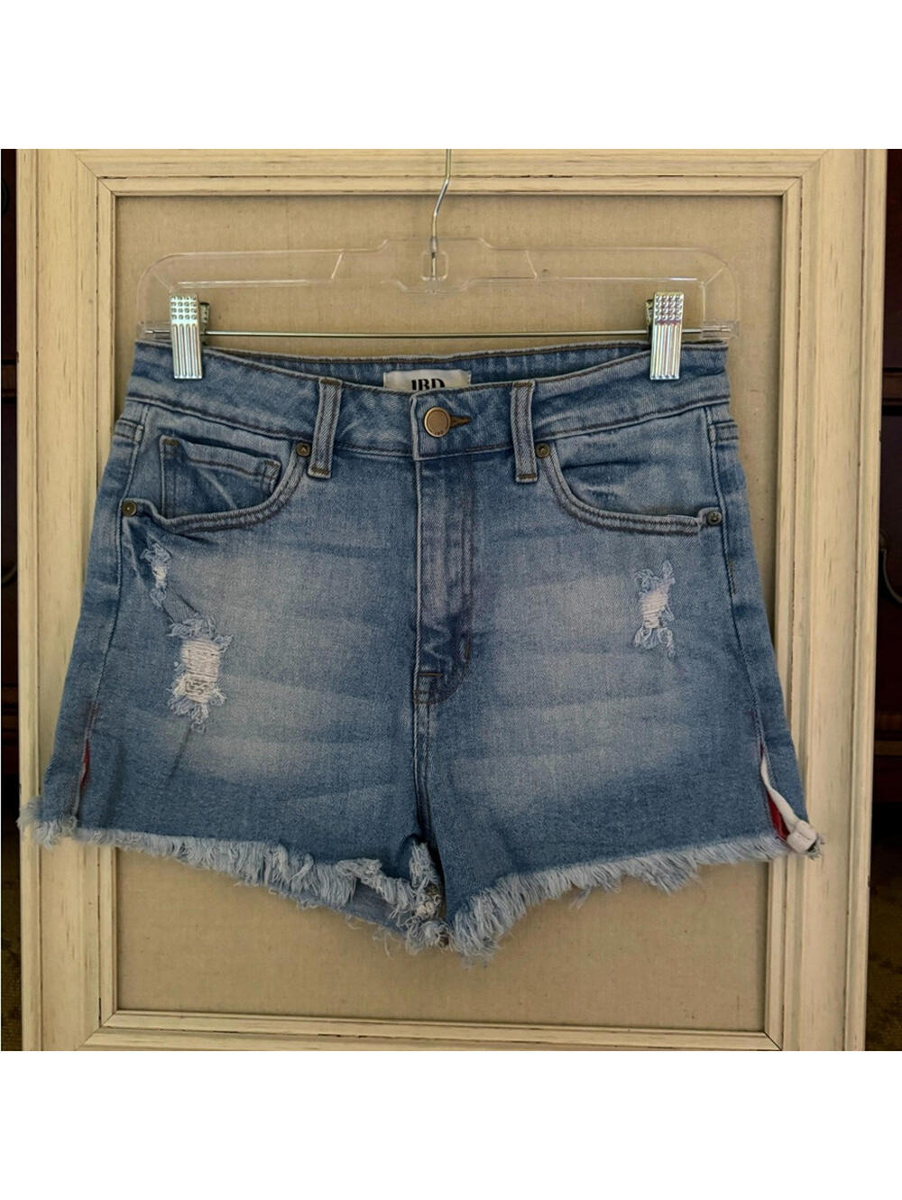 JBD. Distressed cutoff denim cutoff shorts w side slit w red detail M